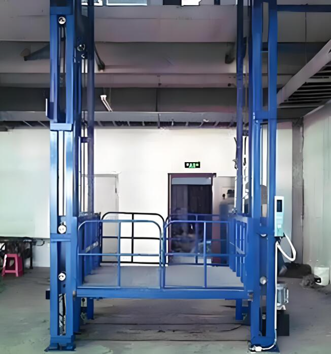 涟源导轨式升降货梯